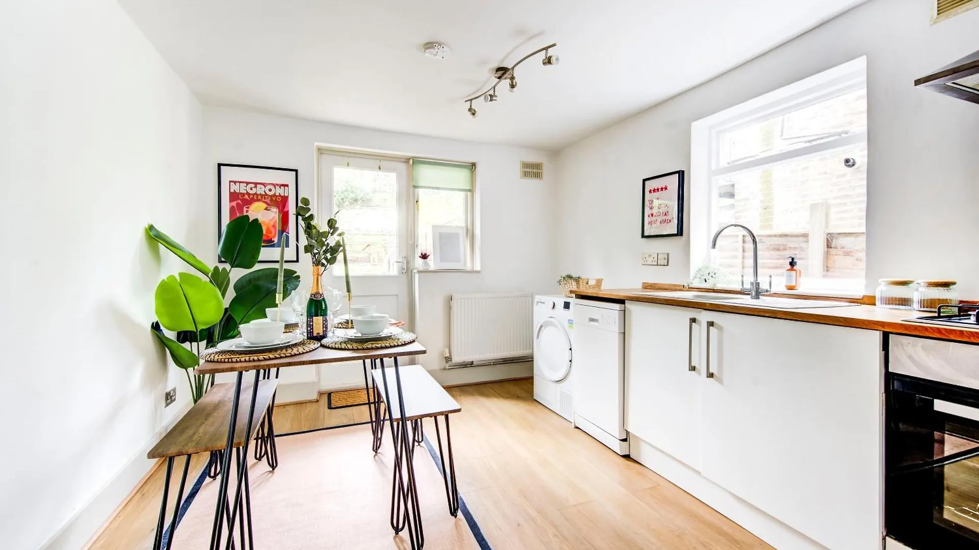 Heart Of Hackney - 2Bed Garden Flat Sleeps 6 Apartment London